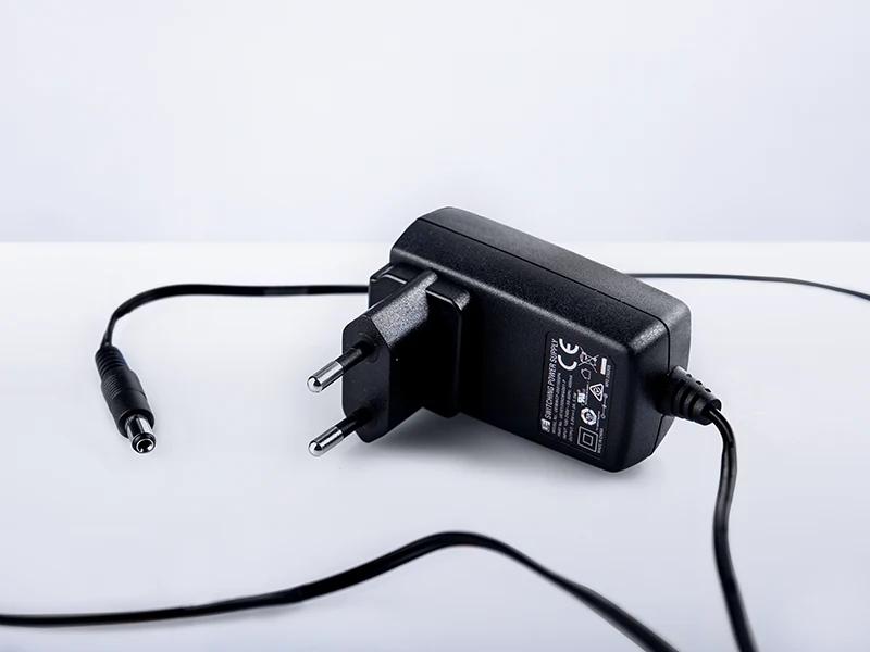 X-Move Adaptateur secteur universel