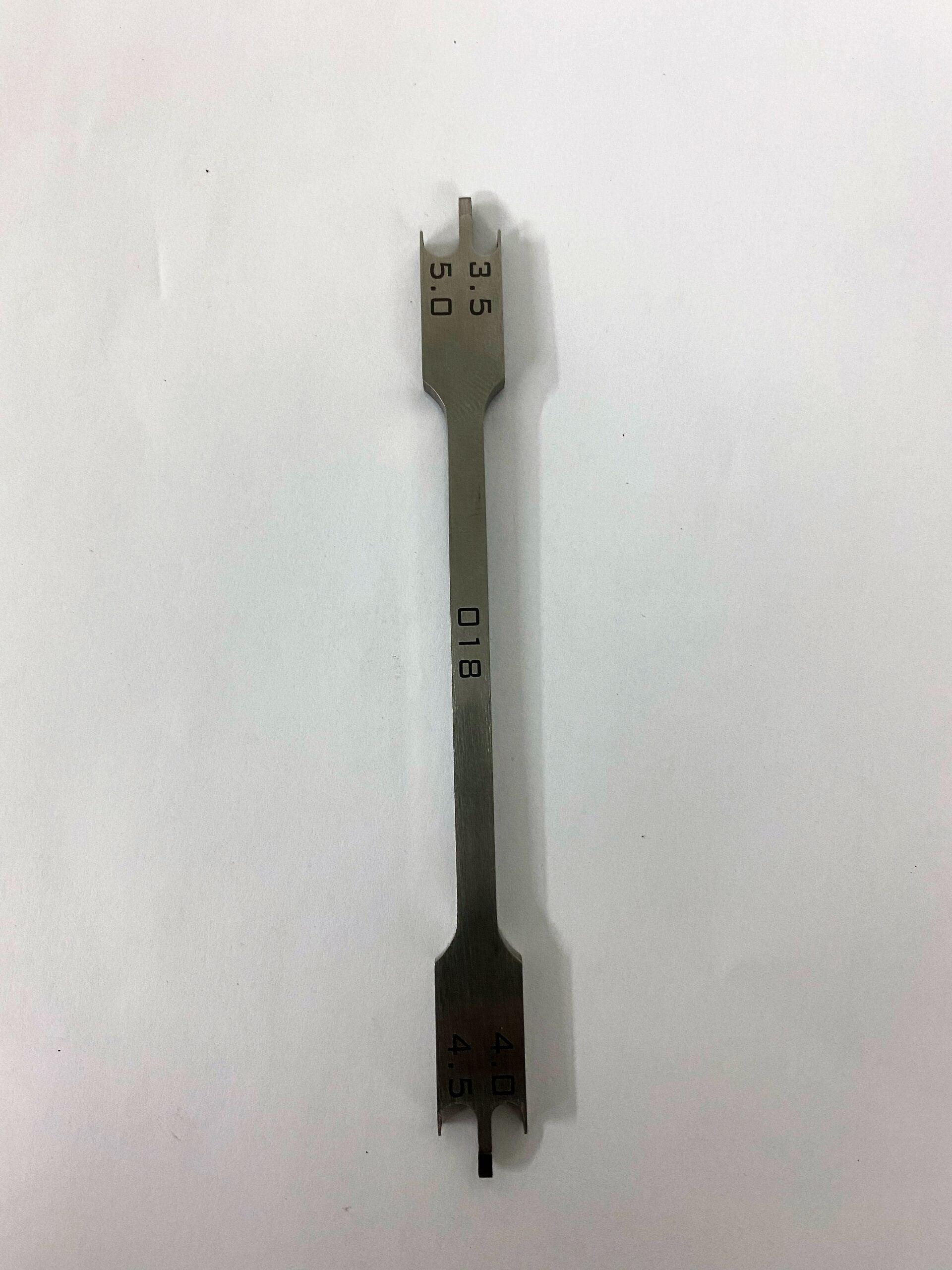 Jauge de hauteur de brackets inox, slot .018 réf. 1025-8