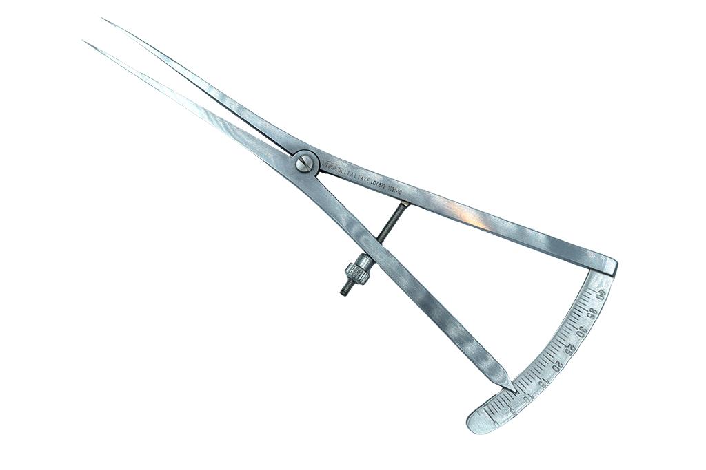 Schuifmaat Castroviejo lang 180mm schaal 0-40mm recht ref. 1021-10