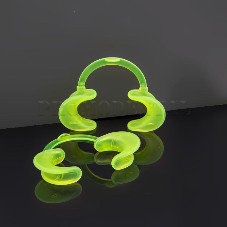 Wangspreider in rubber