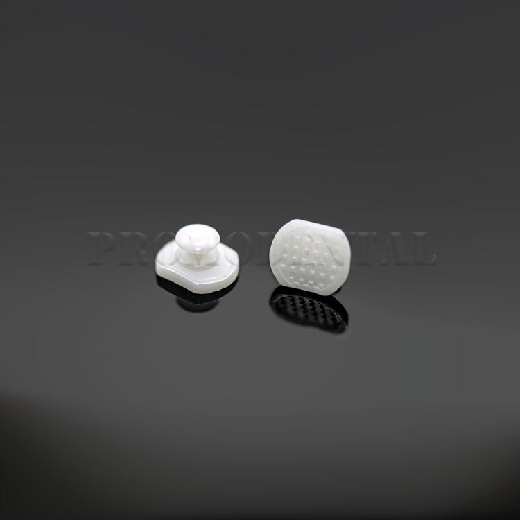 Boutons lingual en composite