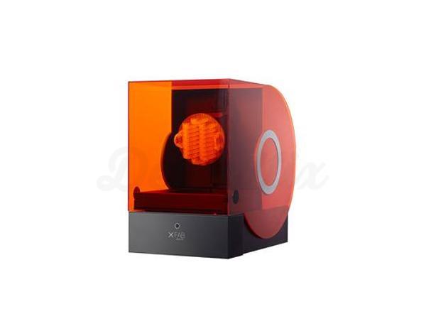 XFAB 2500 : Une imprimante 3D