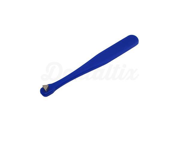 Adaptateur triangulaire pour les bagues orthodontiques