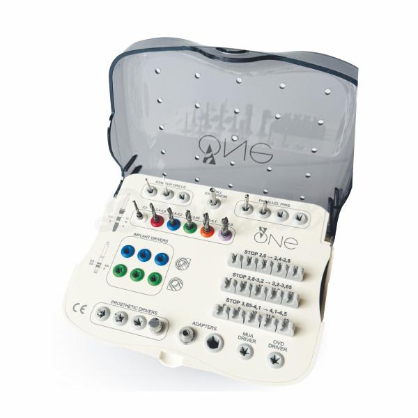 ONE instrumentenkit voor implantologie