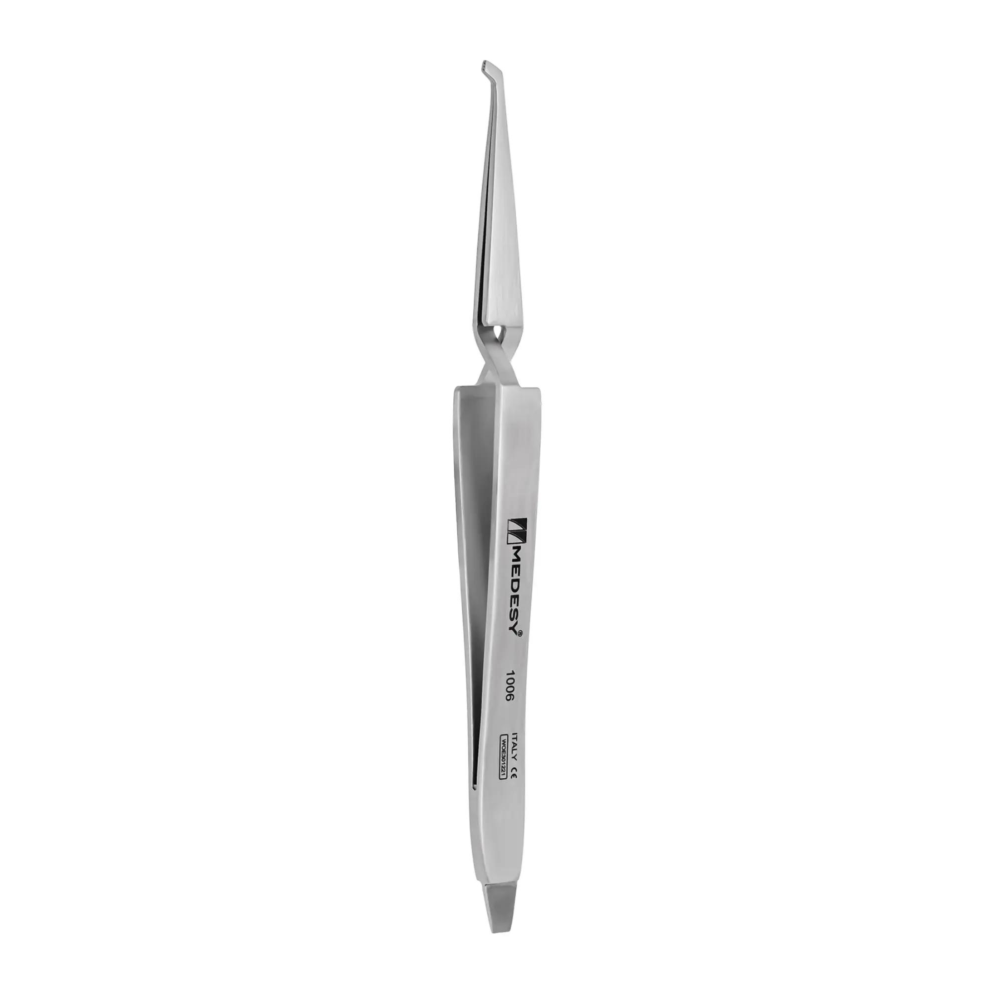 Bracket tweezers, with blade
