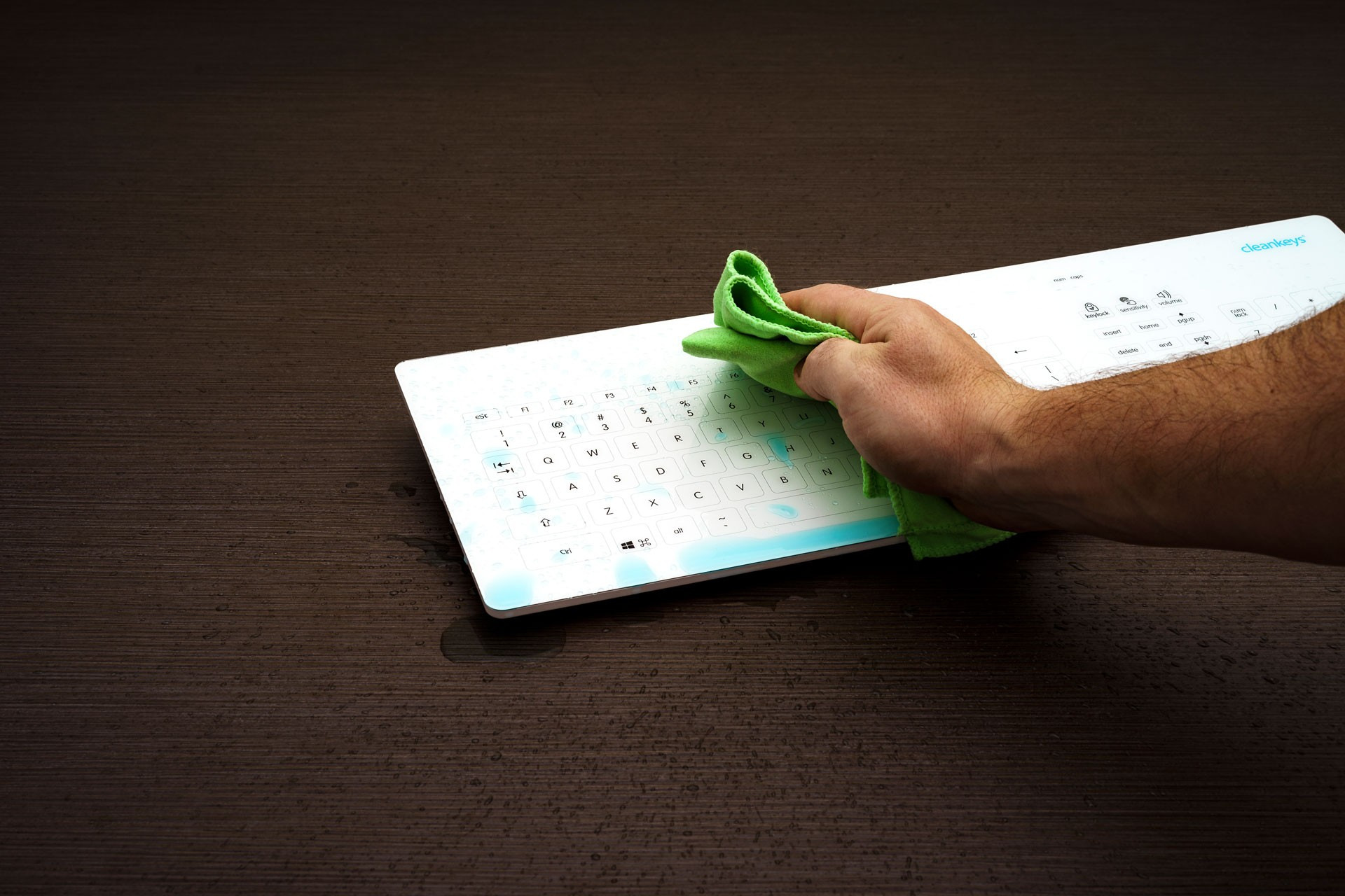 CLAVIER CLEANKEYS CK4
